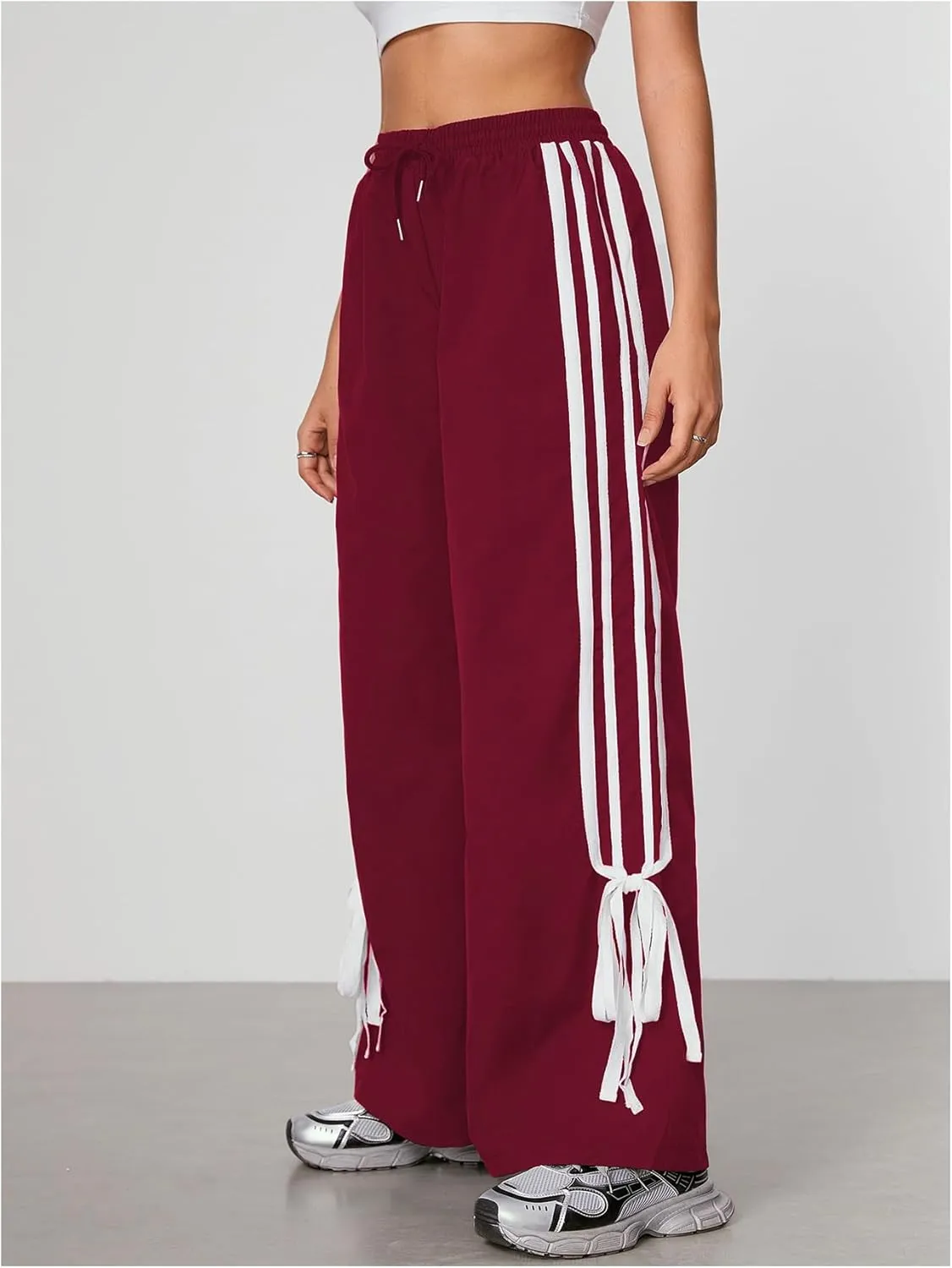 WDIRARA Women's Side Striped Bowknot Track Streetwear Pant Drawstring Waist Wide Leg Long Pants Workout